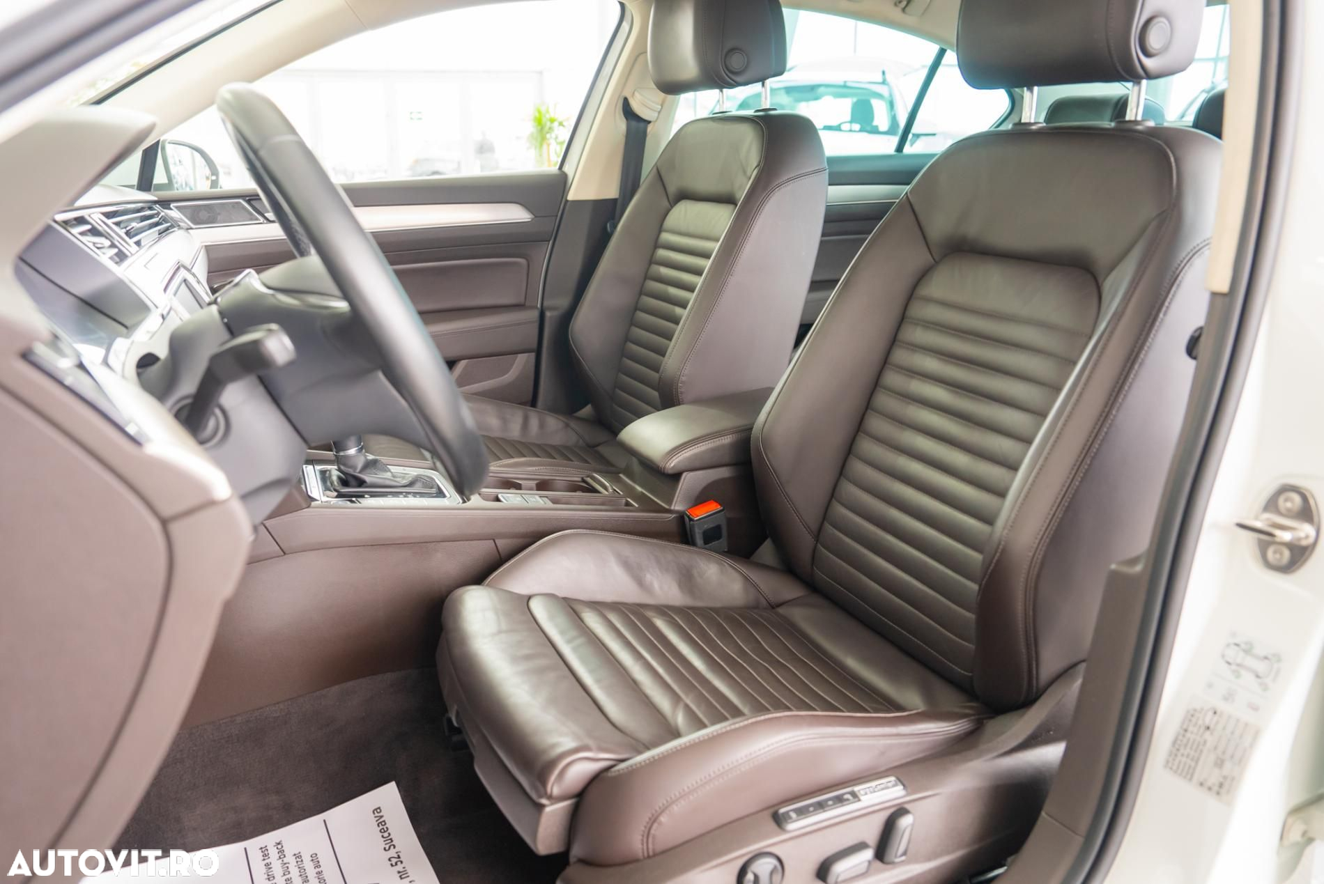 Volkswagen Passat 2.0 BiTDI DSG 4Mot Highline - 6