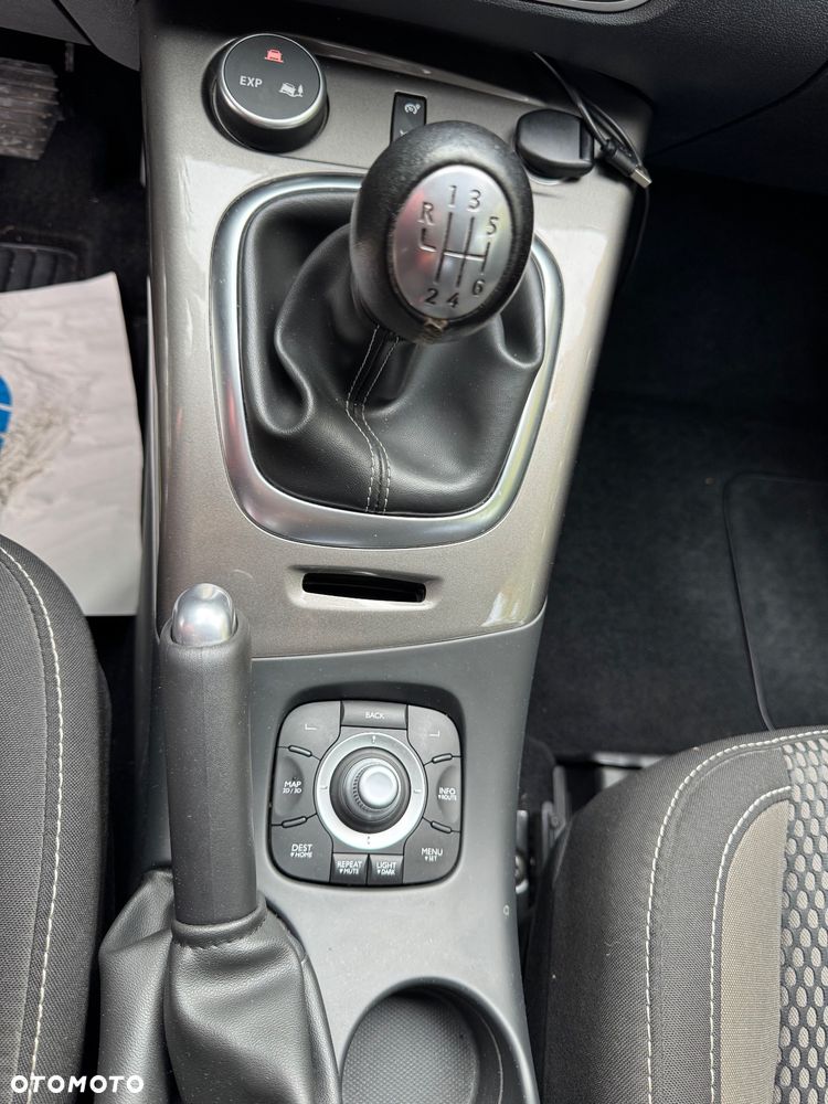 Renault Scenic 1.6 16V 110 Xmod Paris - 30