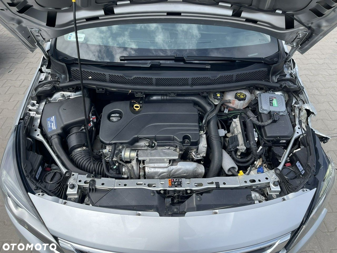 Opel Astra 1.4 Turbo Active - 11