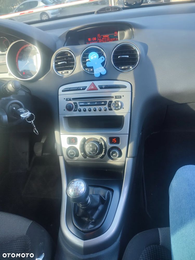Peugeot 308 1.6 HDi Premium - 13
