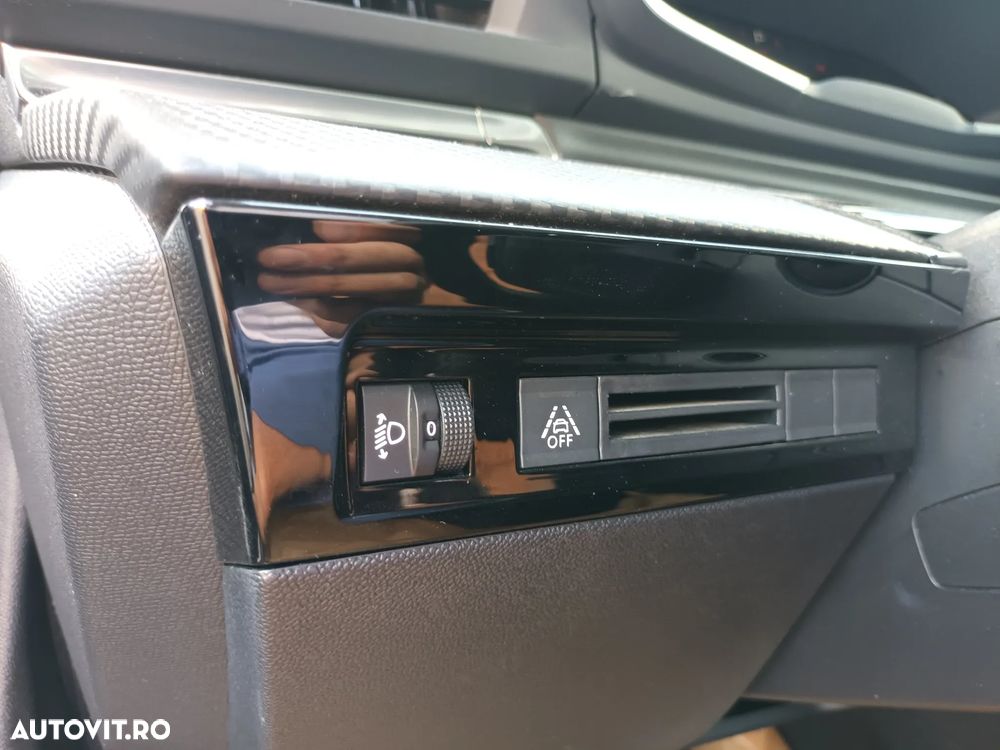 Peugeot 508 BlueHDi 130 EAT8 Allure - 12