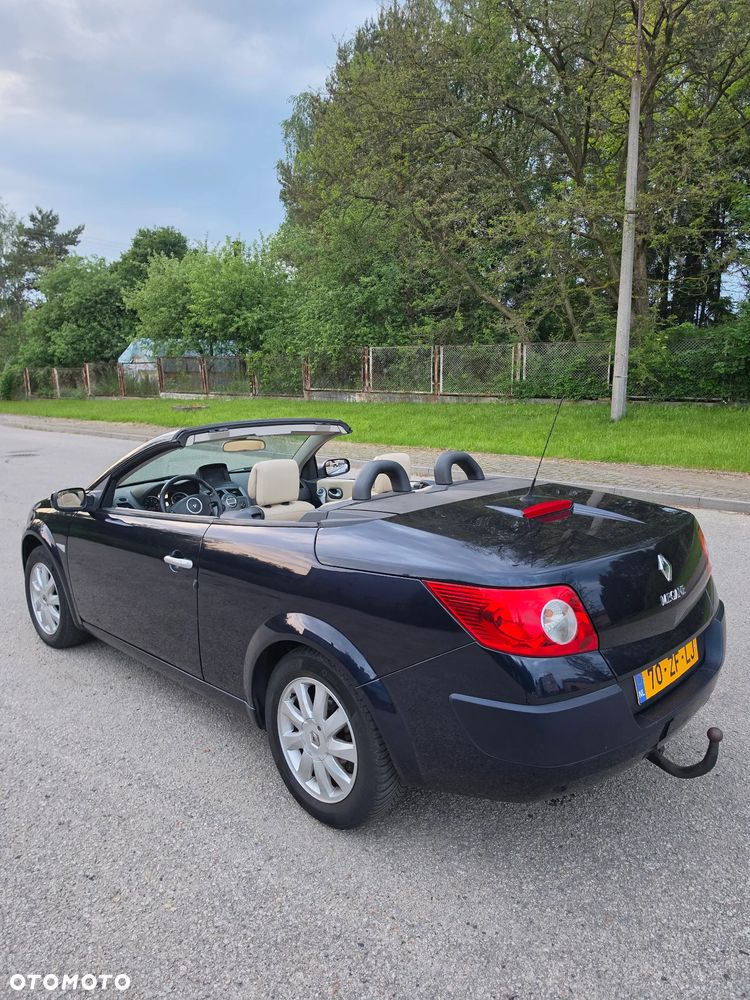 Renault Megane 1.6 Dynamique - 13