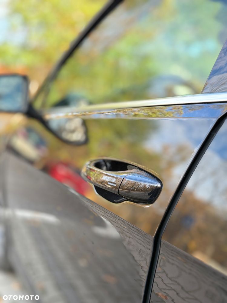 Volkswagen Golf 2.0 BlueTDI DSG Highline - 11