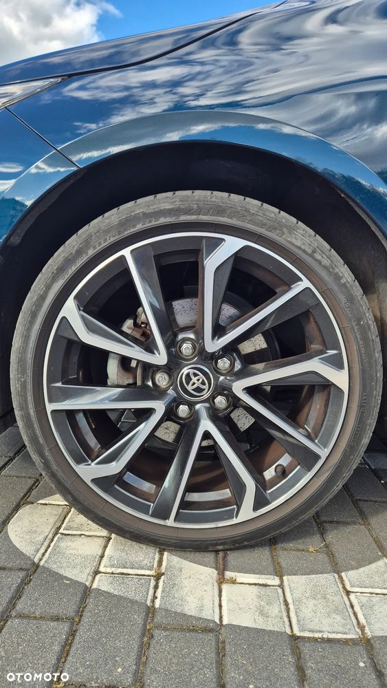 Toyota Corolla 1.8 Hybrid Executive - 12