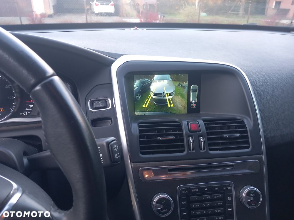 Volvo XC 60 T5 Geartronic Summum - 11