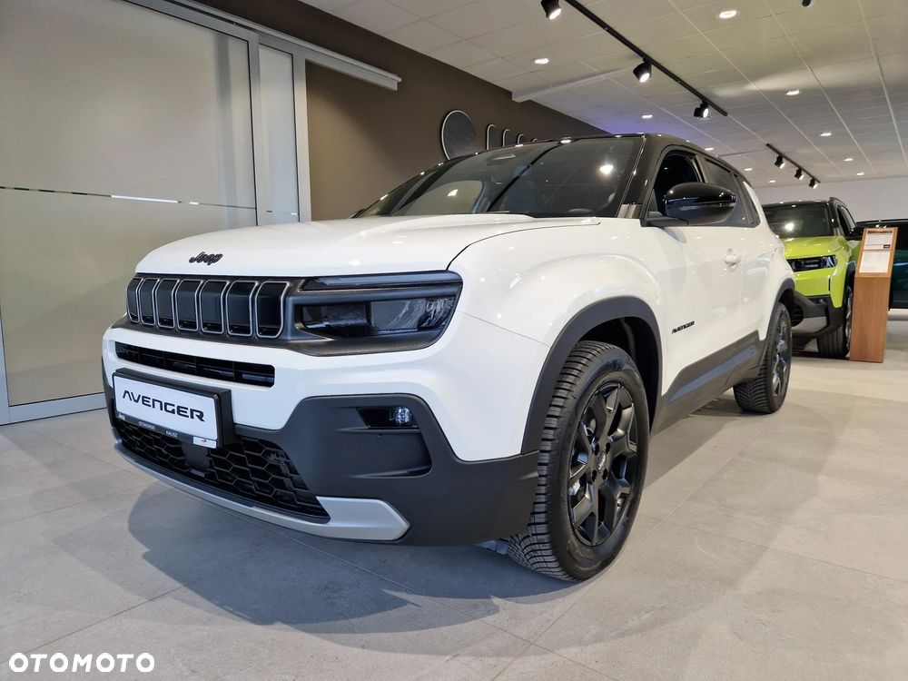 Jeep Avenger 1.2 T3 mHEV Black Edition FWD eDCT6 - 24