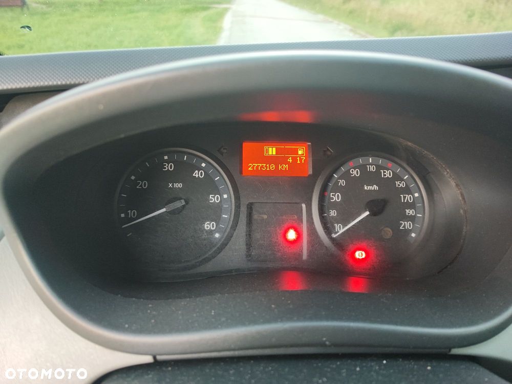 Renault Trafic - 32