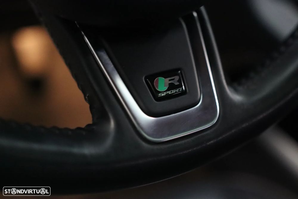 Jaguar F-Pace 25d AWD Aut. R-Sport - 30