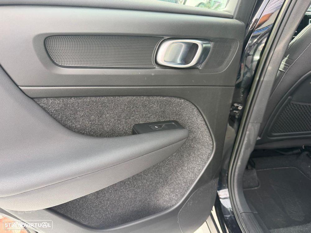 Volvo XC 40 T4 Recharge DKG Inscription Expression - 21