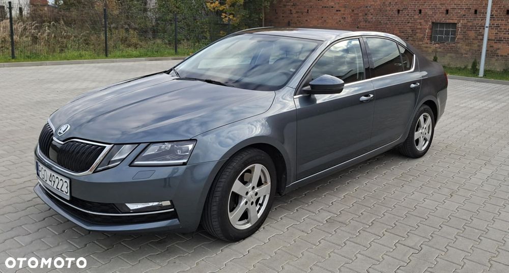 Skoda Octavia 2.0 TDI Style DSG - 11
