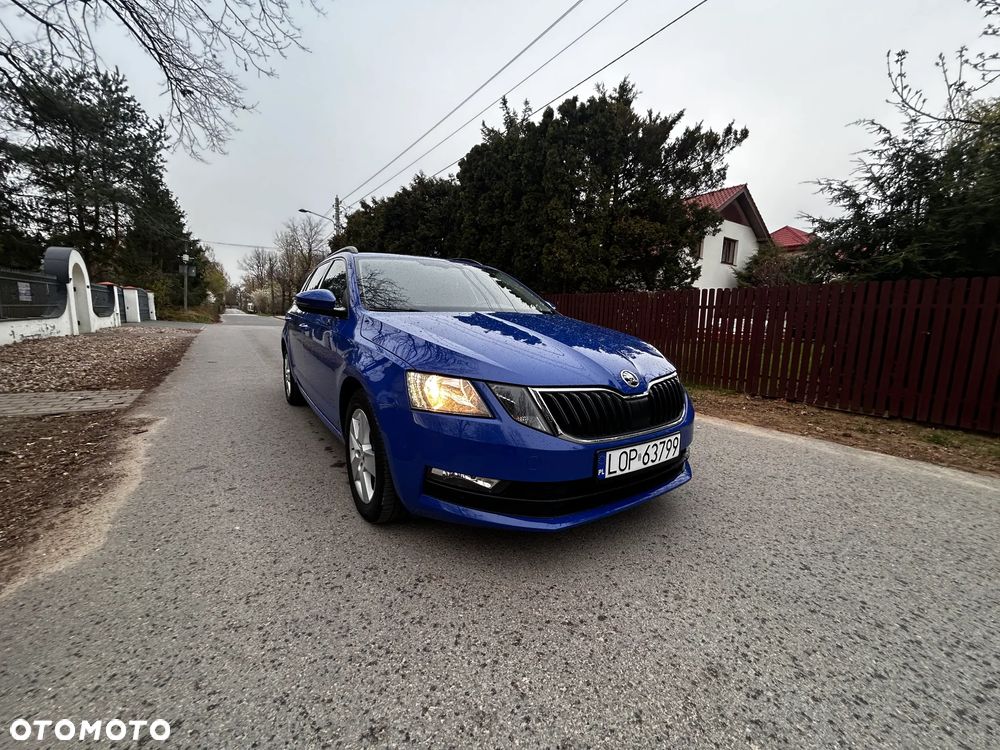 Skoda Octavia 1.5 TSI G-TEC DSG Active - 9
