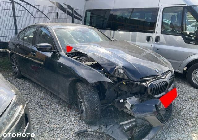 BMW Seria 3 320d xDrive Edition M Sport Shadow