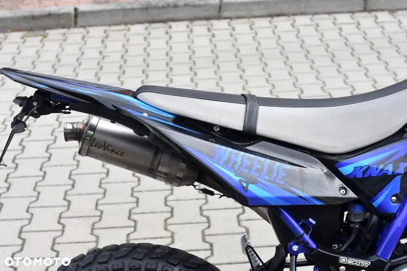 Yamaha WR - 13
