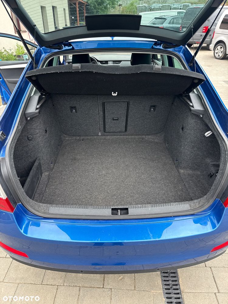 Skoda Octavia 1.6 TDI 4x4 Edition - 17