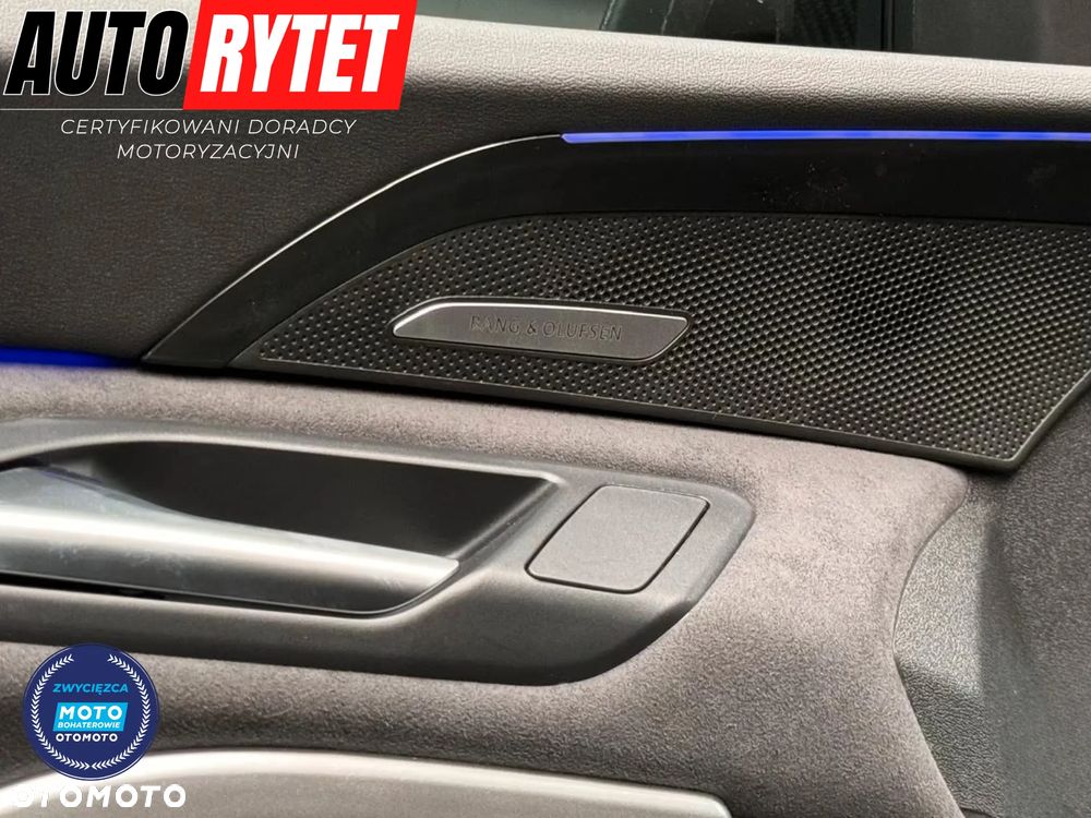 Audi Q5 Sportback - 12