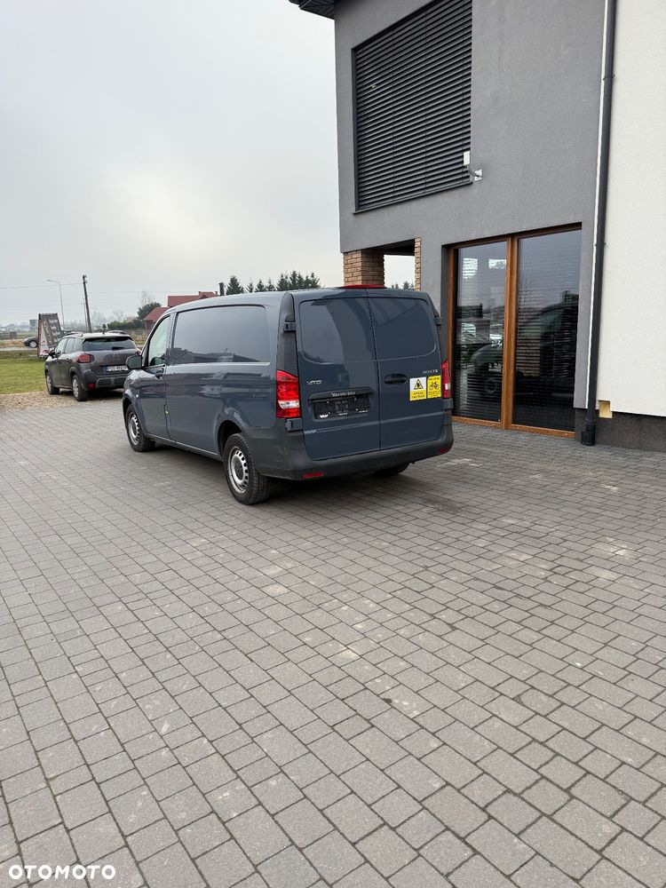 Mercedes-Benz VITO - 11