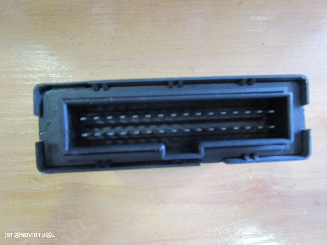 Modulo 98AG14K150AF FORD FOCUS 2001 1.8 TDCI CAIXA FUSIVEIS - 2