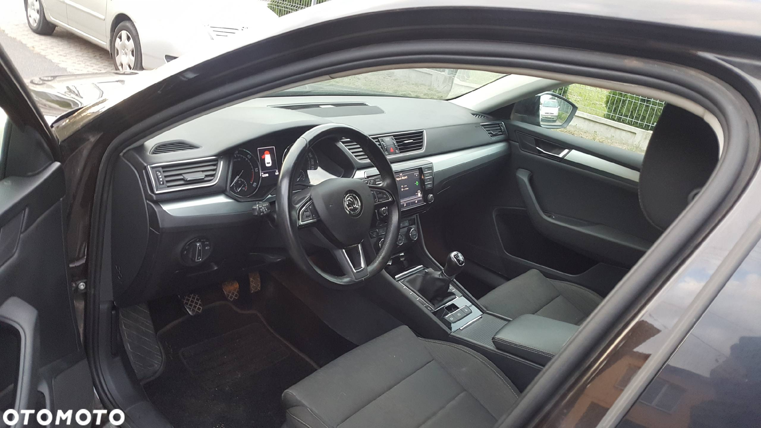 Skoda Superb - 5