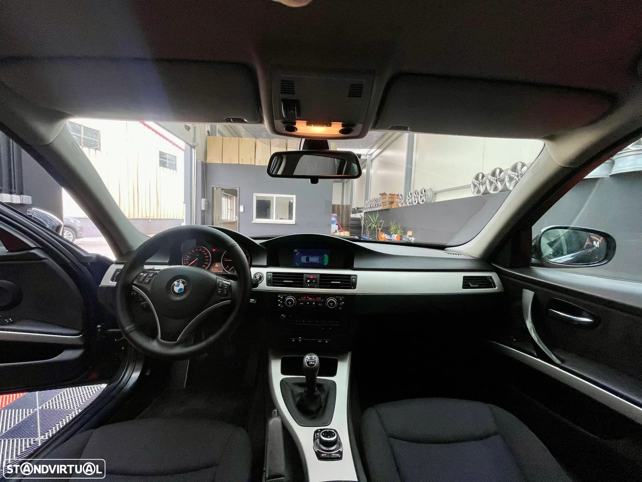 BMW 320 d Touring Navigation - 13