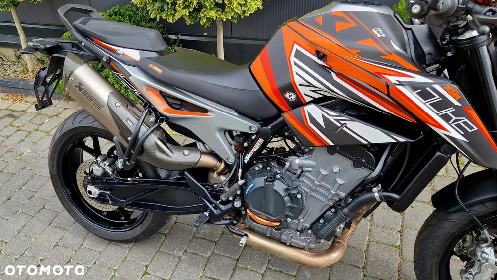 KTM Duke - 23