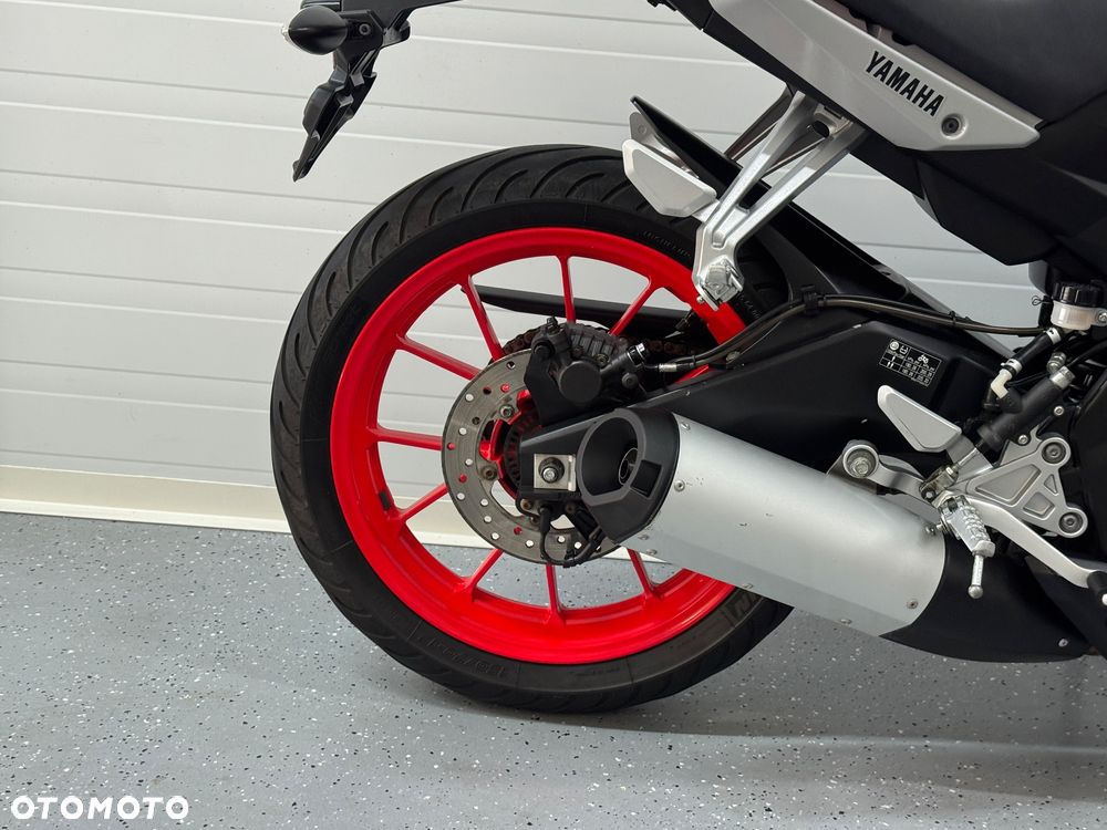 Yamaha MT - 4