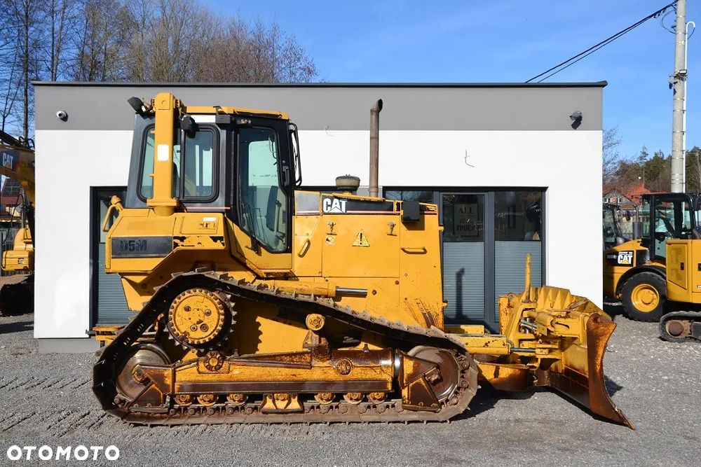 Caterpillar CAT D5M LGP - 12