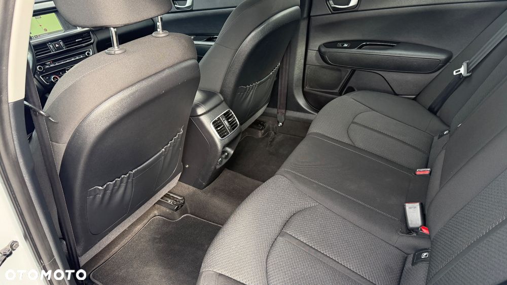 Kia Optima 2.0 CVVL Spirit - 22