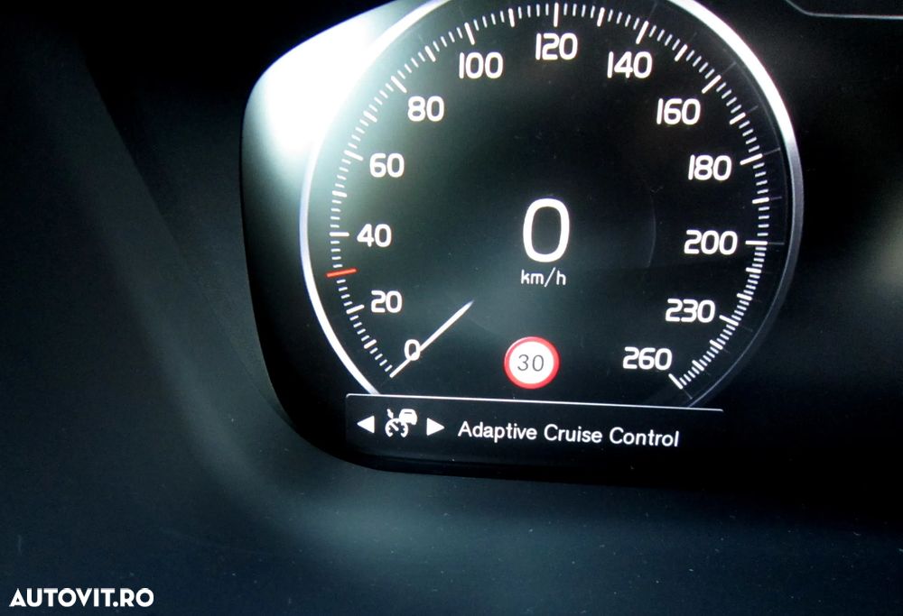 Volvo XC 60 D4 Geartronic Momentum - 29