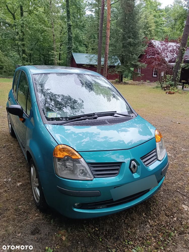 Renault Modus - 1