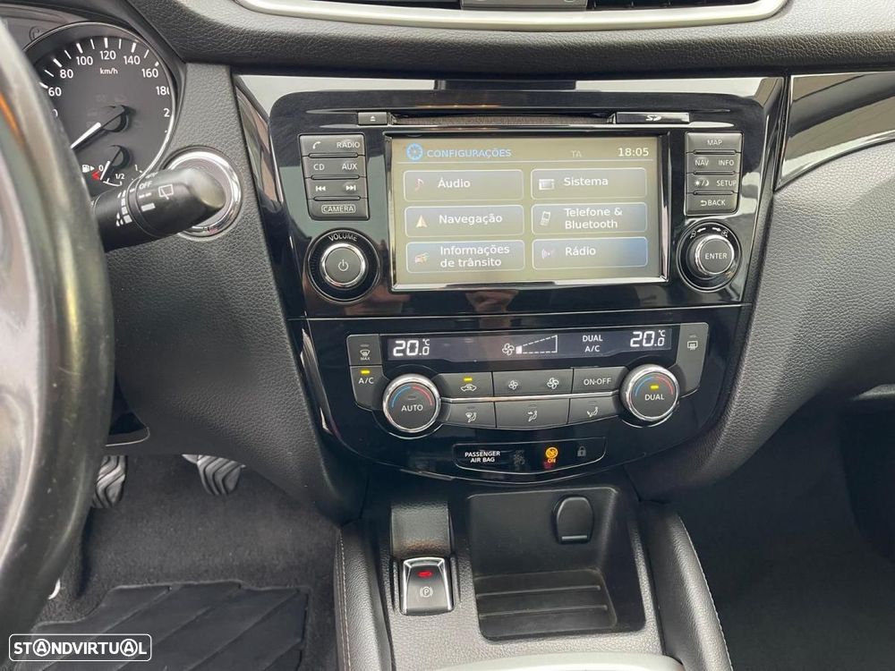 Nissan Qashqai 1.5 dCi Tekna Premium Pele - 24