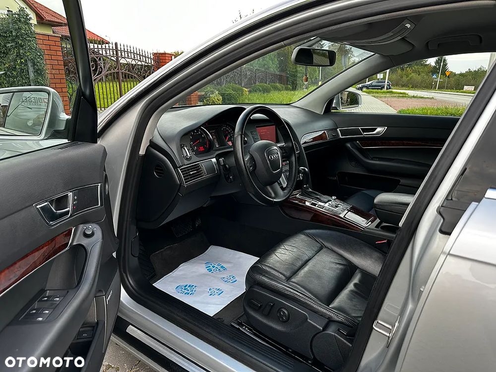 Audi A6 - 6