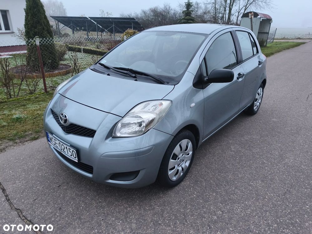 Toyota Yaris 1.33 Luna - 1