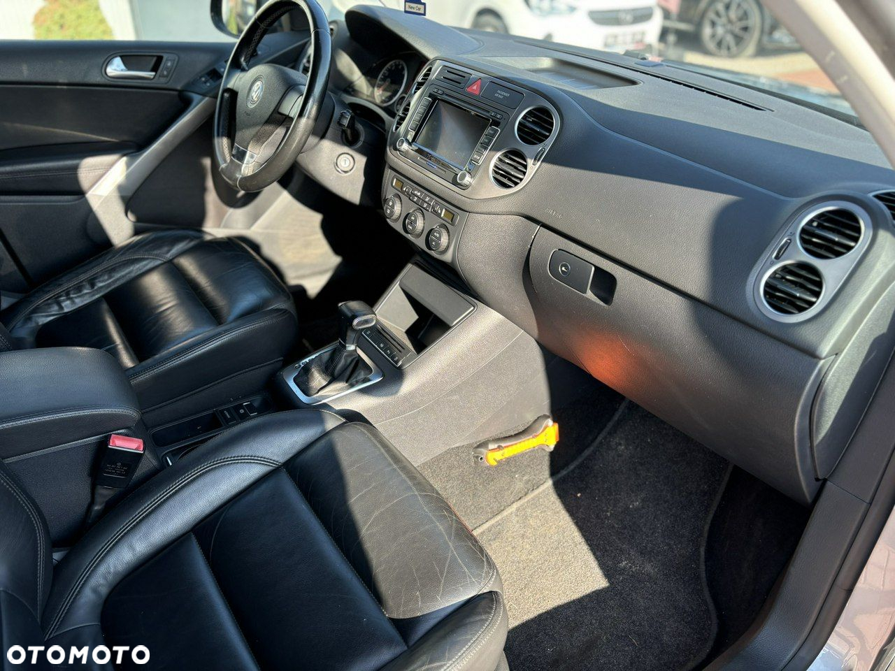 Volkswagen Tiguan - 24