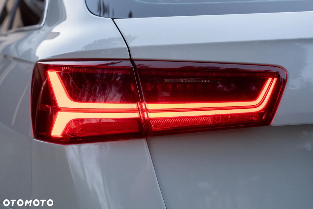 Audi A6 Avant - 14