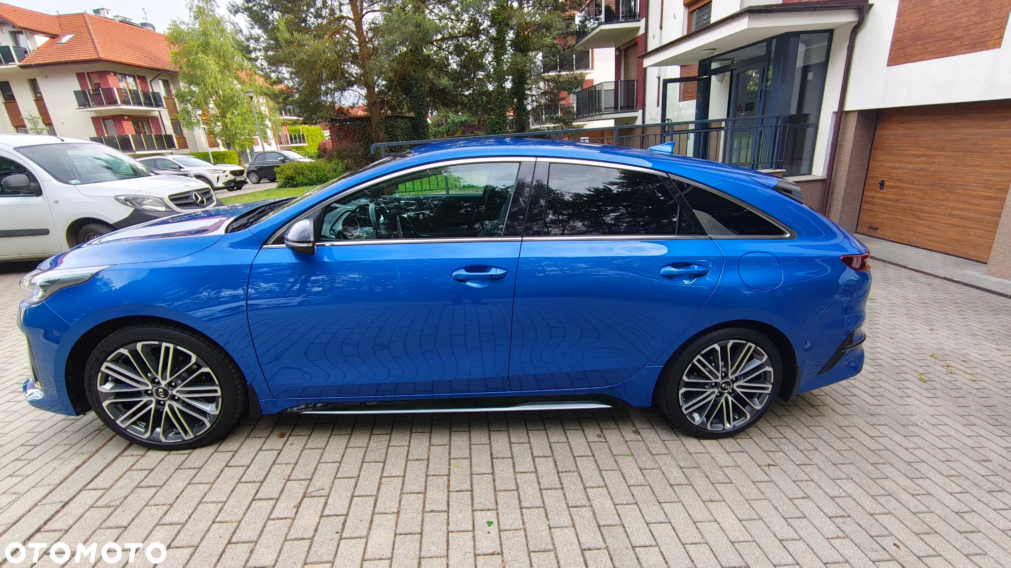 Kia ProCeed - 23