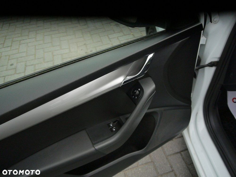 Skoda Octavia 1.6 TDI Active - 28