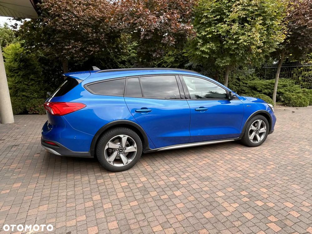 Ford Focus 1.5 EcoBoost Active X - 3