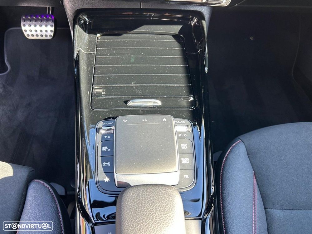 Mercedes-Benz CLA 45 AMG S Shooting Brake 4Matic+ - 31