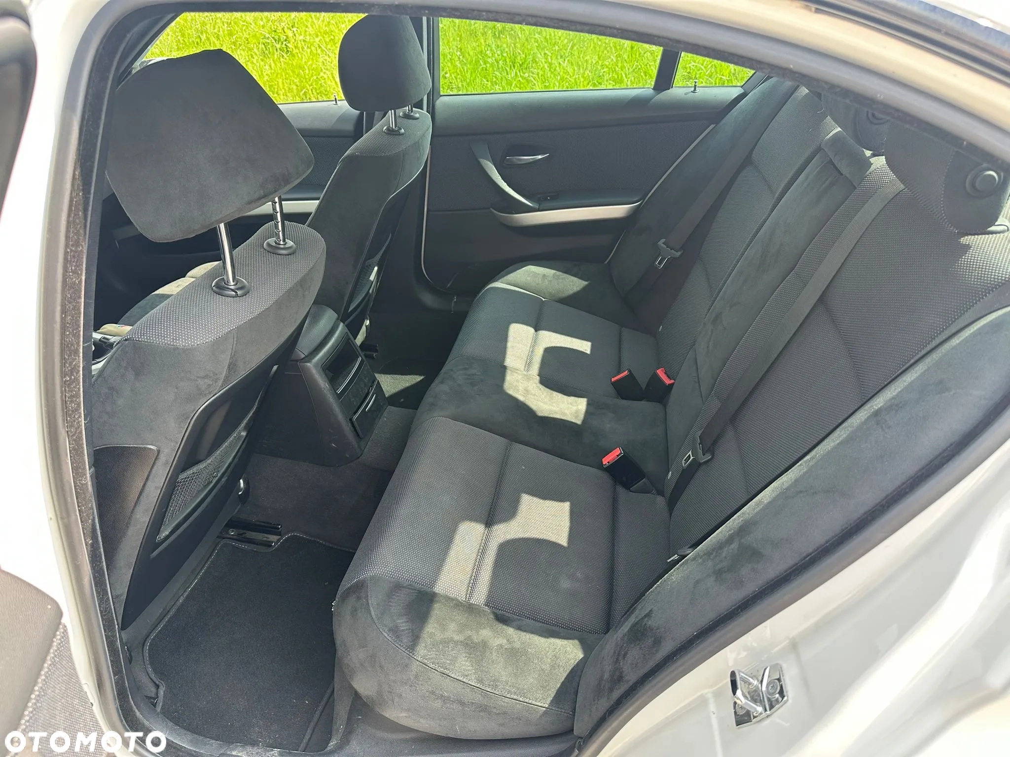 BMW Seria 3 318i - 10