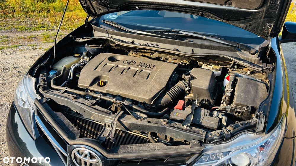 Toyota Auris 1.6 Valvematic Multidrive S Executive - 14