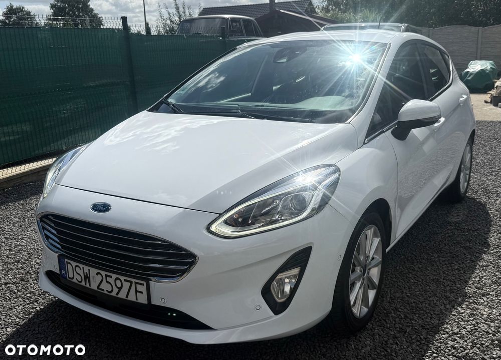 Ford Fiesta 1.0 EcoBoost S&S TITANIUM - 13