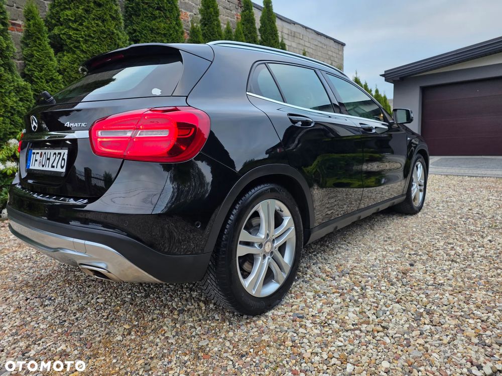 Mercedes-Benz GLA 200 (CDI) d 4Matic 7G-DCT AMG Line - 16