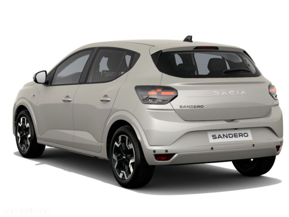 Dacia Sandero - 7