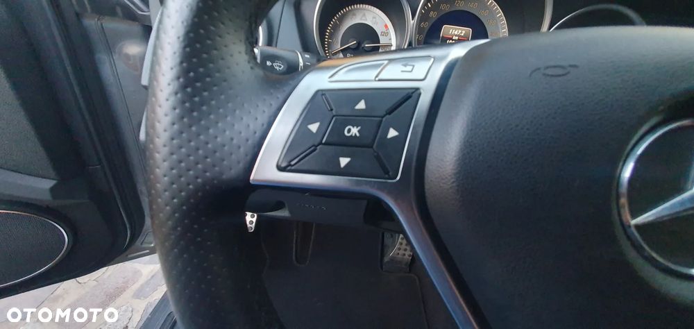 Mercedes-Benz Klasa C 180 Kompressor Automatik BlueEFFICIENCY Avantgarde - 27