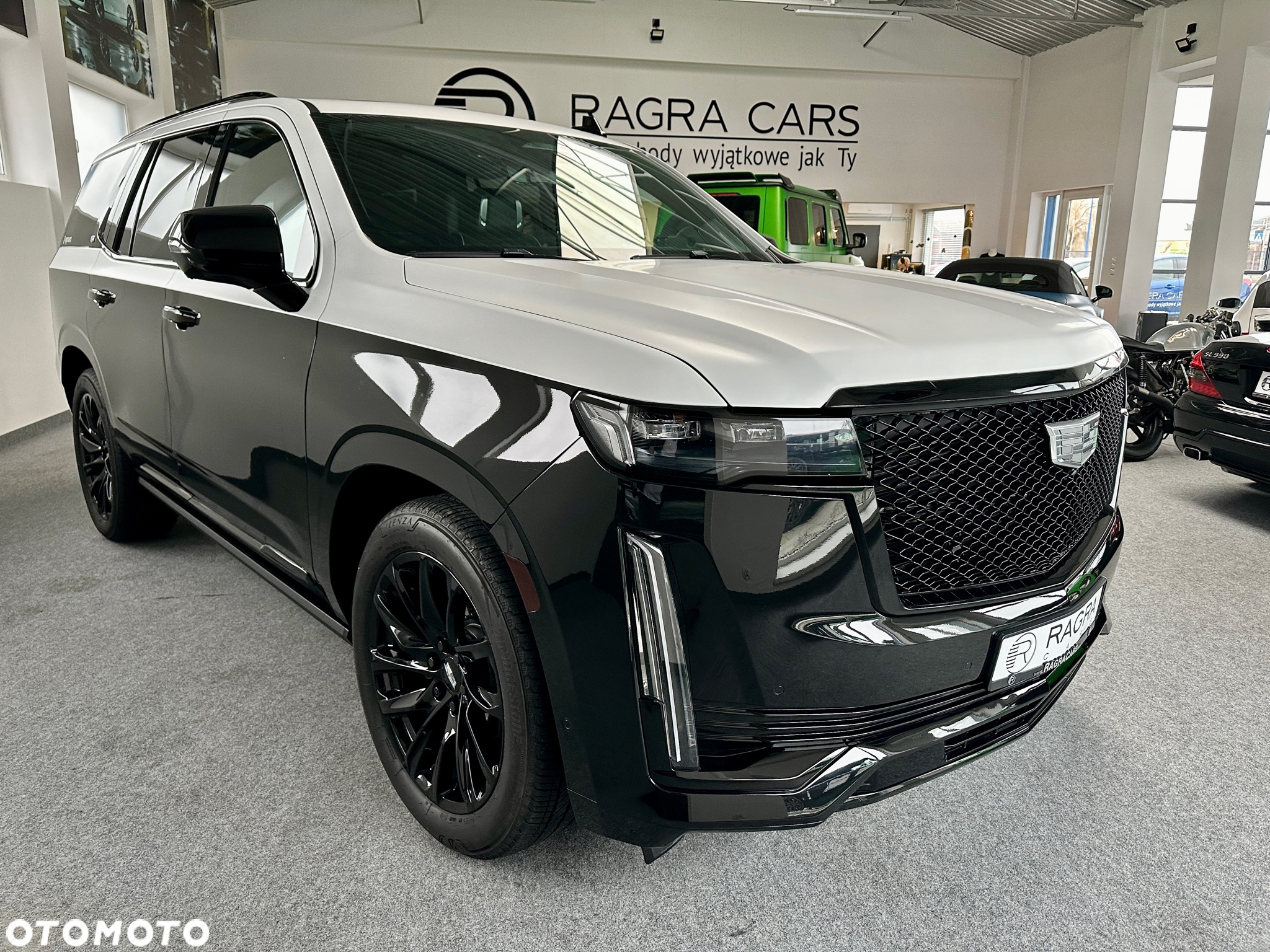 Cadillac Escalade 6.2 V8 AWD AT Platinum - 5