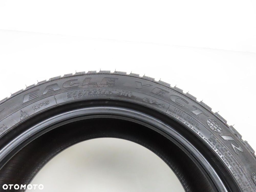 205/55R16 OPONA CAŁOROCZNA UŻYWANA Goodyear Eagle Vector EV-2 94V XL - 9