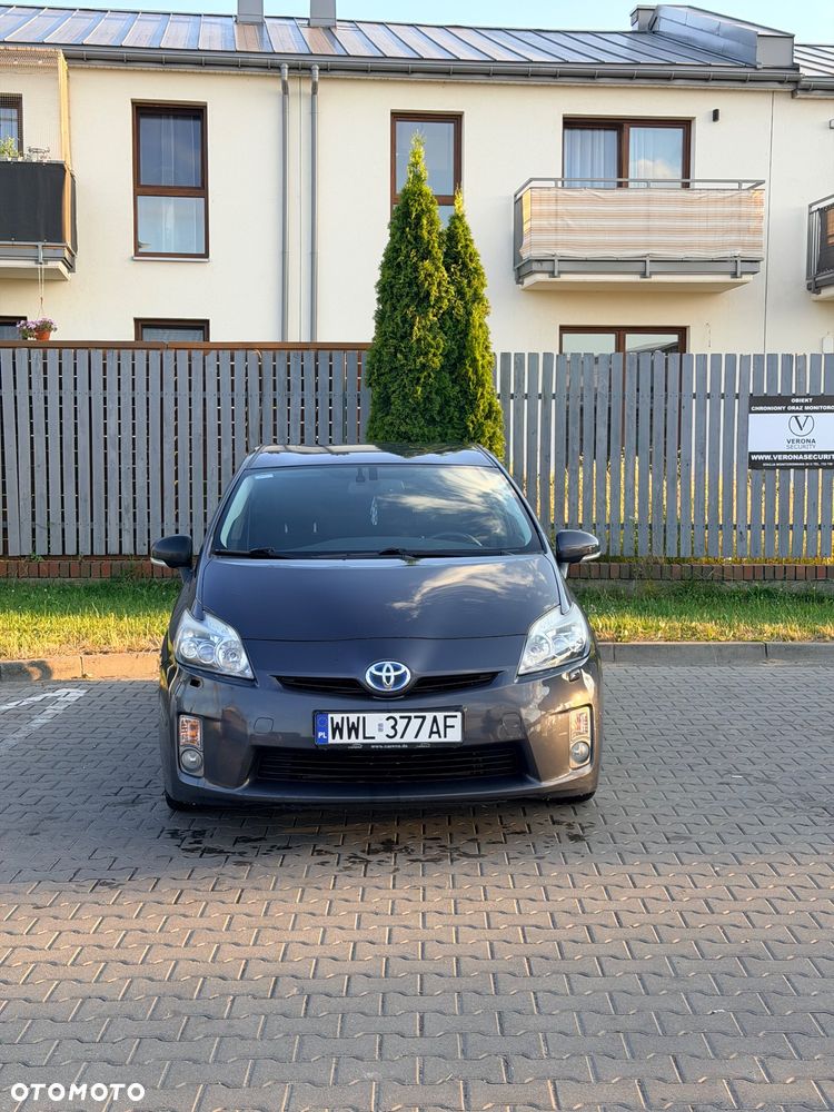Toyota Prius - 1