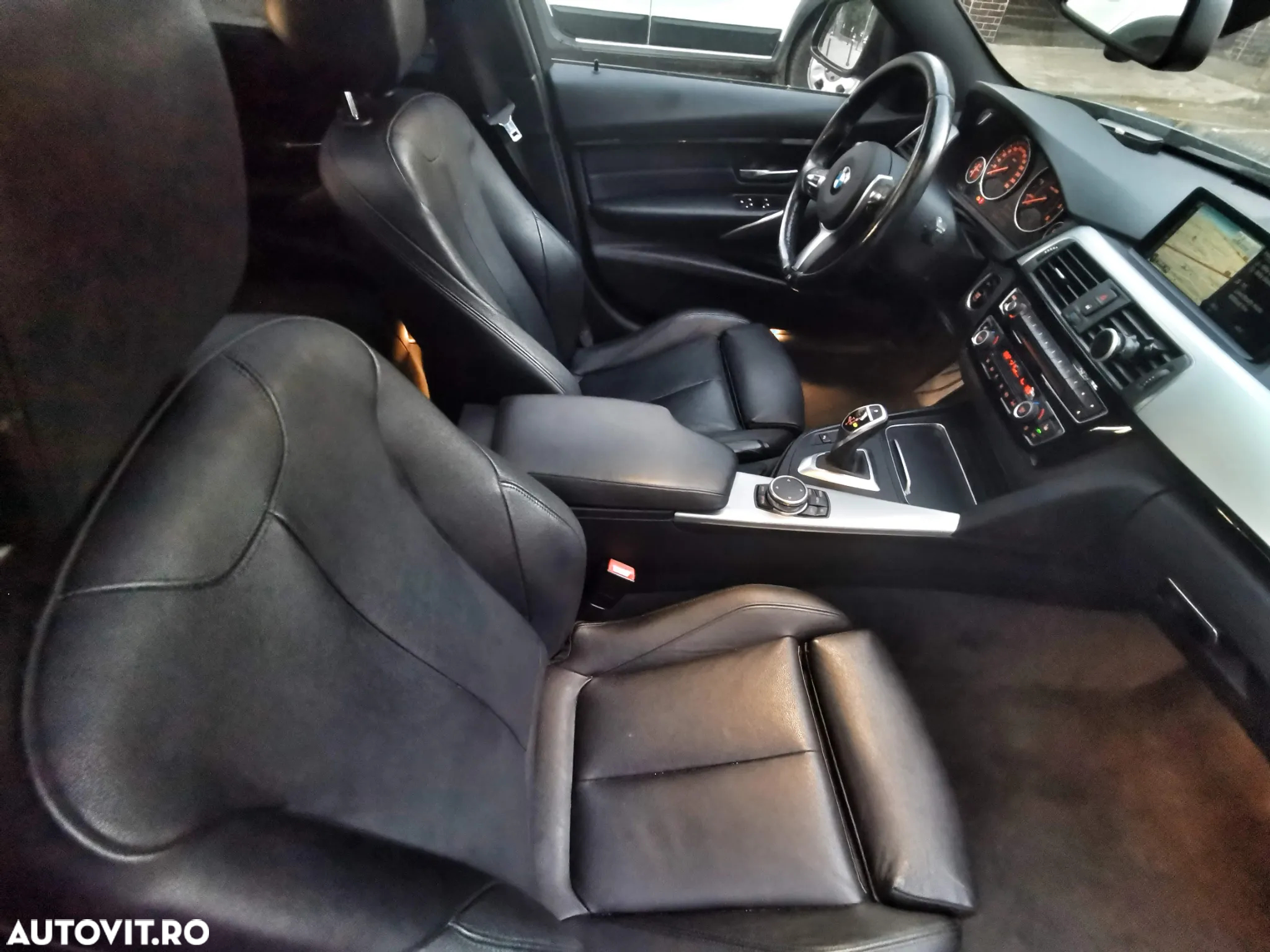 BMW Seria 3 320d Touring Aut. M Sport - 14