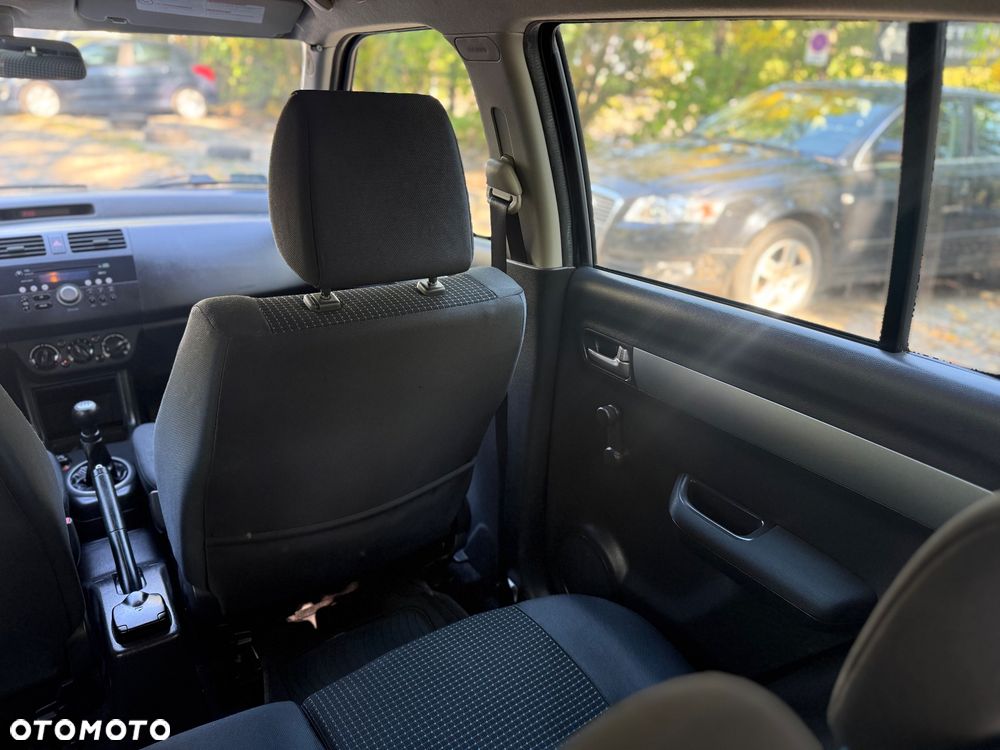 Suzuki SJ - 16