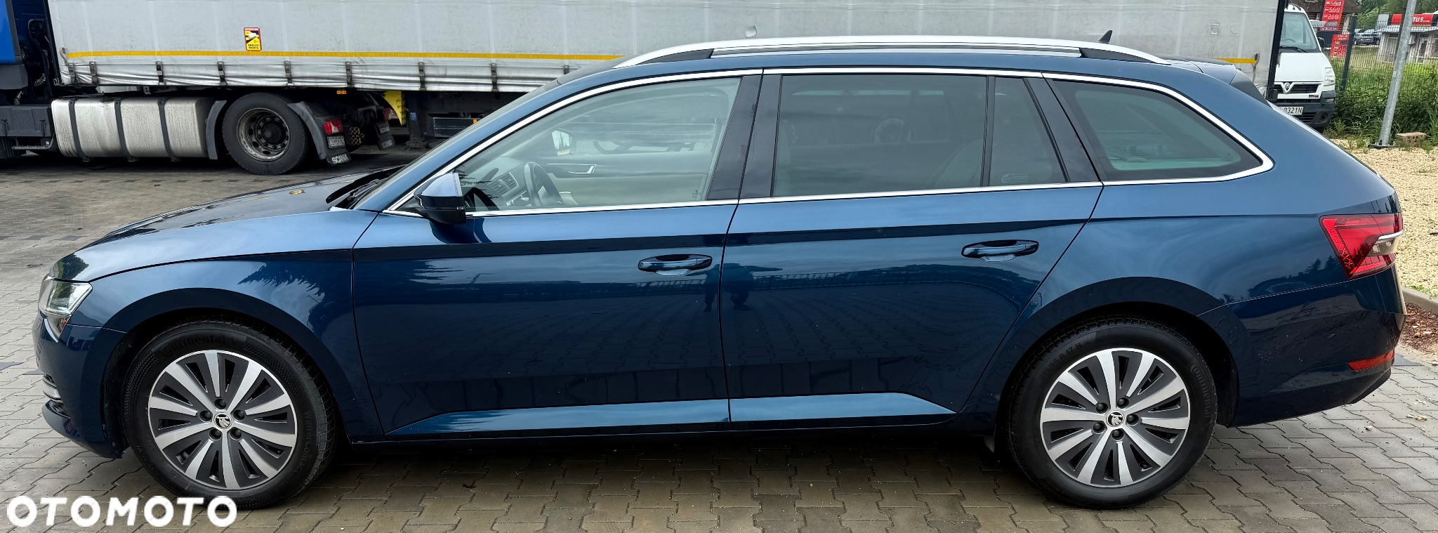 Skoda Superb 2.0 TDI SCR Style DSG - 8